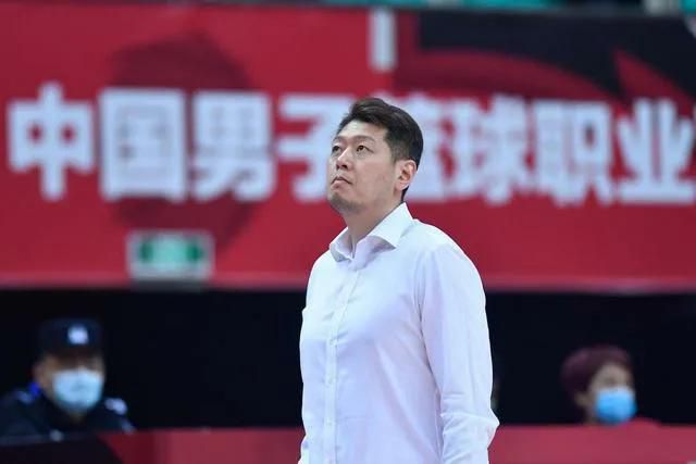 亚洲视频精品在线观看